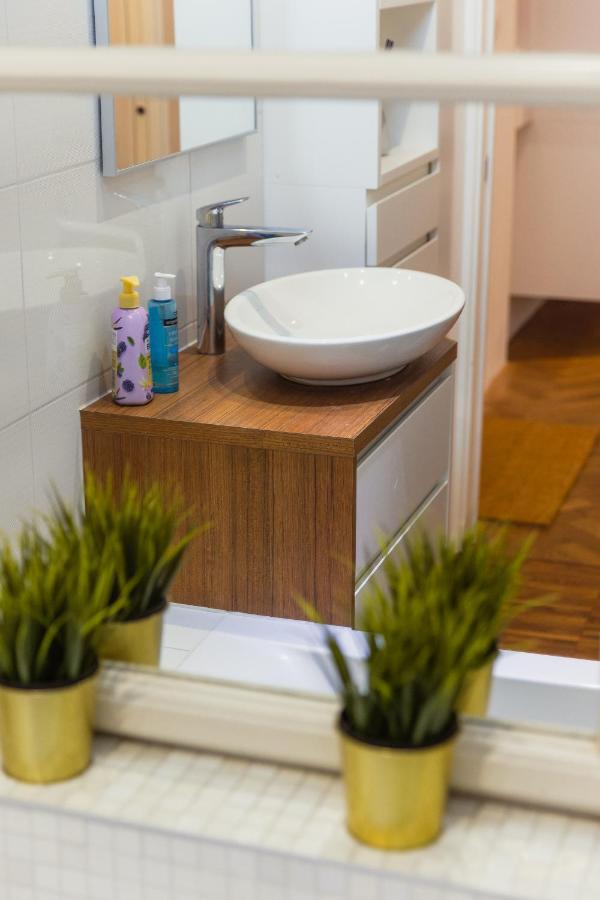 Top Location City Centre Condo In Historic Building With Free Garage Parking Ljubljana Eksteriør bilde